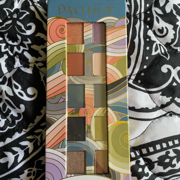 Other - Pacifica Eyeshadow Palette